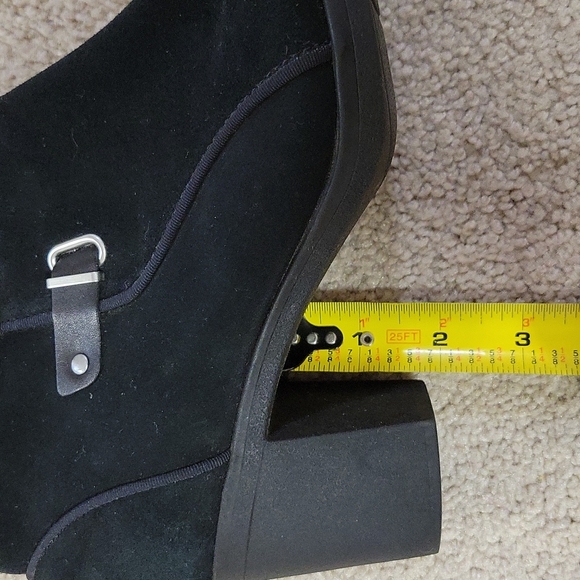 Clarks Black Suede Booties (Sz 9) - Picture 5 of 5